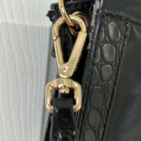Isaac Mizrahi New York small crossbody - Picture 5 of 14